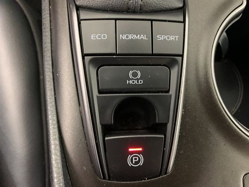 Used 2024 Toyota Camry XSE image 27