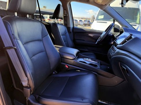 Used 2025 Honda Ridgeline RTL image 18