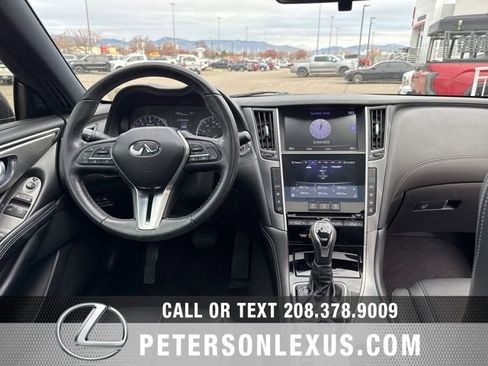 Used 2018 INFINITI Q60 2.0t w/ Moonroof Package image 14