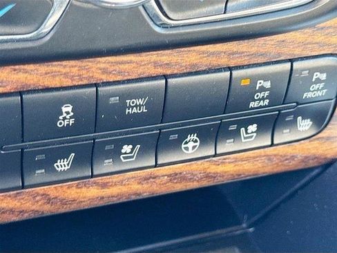 Used 2018 RAM 1500 Laramie Longhorn image 20