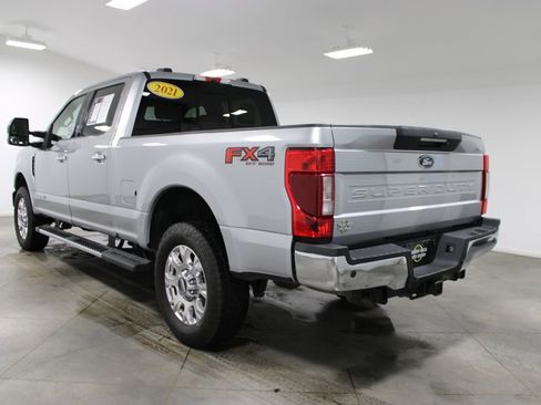 Used 2021 Ford F250 Lariat w/ Lariat Ultimate Package image 7