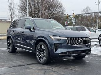 New 2026 Volvo XC90 B5 Ultra w/ Protection Package Premier video 1