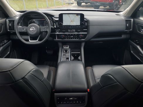 Used 2023 Nissan Pathfinder SL w/ SL Premium Package FWD image 21