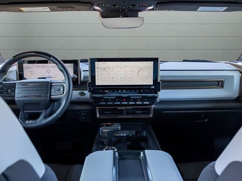 Used 2024 GMC Hummer EV 3X w/ Omega Edition AWD/4WD image 30