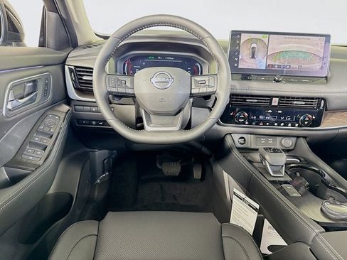 New 2026 Nissan Rogue Platinum w/ Platinum Premium Package image 24