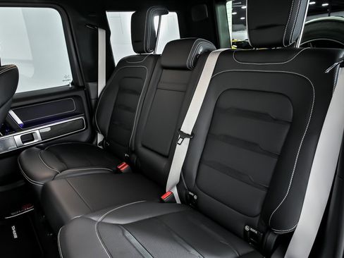 Used 2025 Mercedes-Benz G 63 AMG 4MATIC image 25