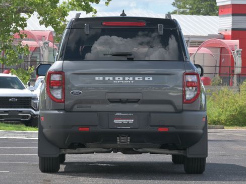 Used 2024 Ford Bronco Sport Outer Banks w/ Tech Package AWD/4WD image 34