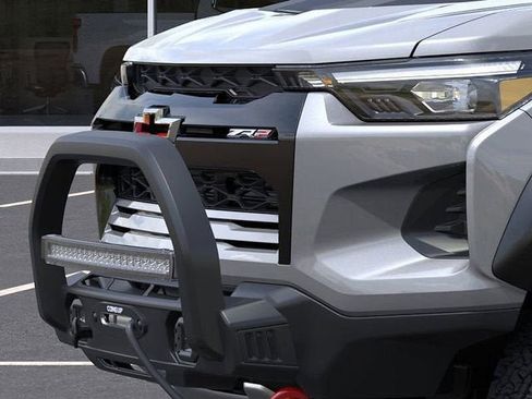 New 2025 Chevrolet Colorado ZR2 w/ Off-Road Front Bumper Package AWD/4WD image 13