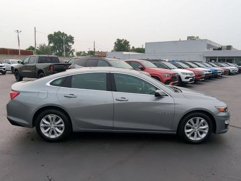 Used 2024 Chevrolet Malibu LT FWD image 7