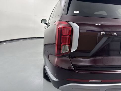 Used 2023 Hyundai Palisade Limited AWD/4WD image 31