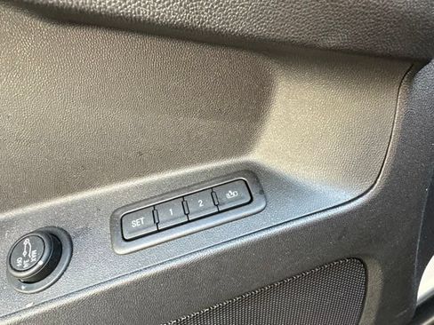 Used 2020 Chevrolet Equinox LT w/ Sport Edition AWD/4WD image 34