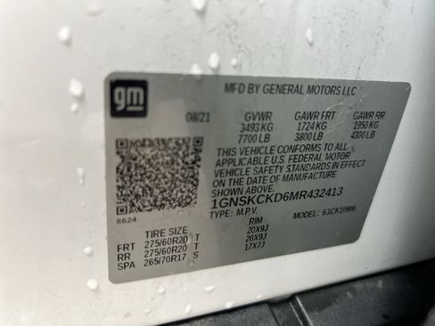 Used 2021 Chevrolet Suburban LT AWD/4WD image 29