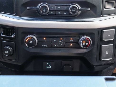 Used 2023 Ford F150 XLT RWD image 14