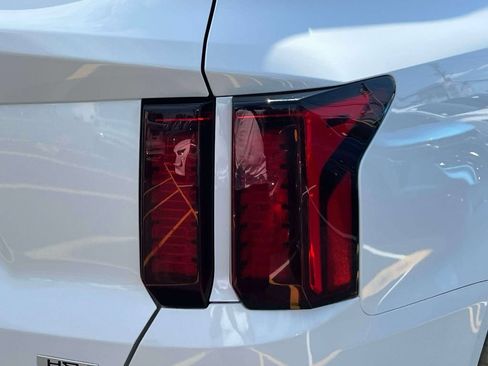 Used 2023 Kia Sorento EX AWD/4WD image 10