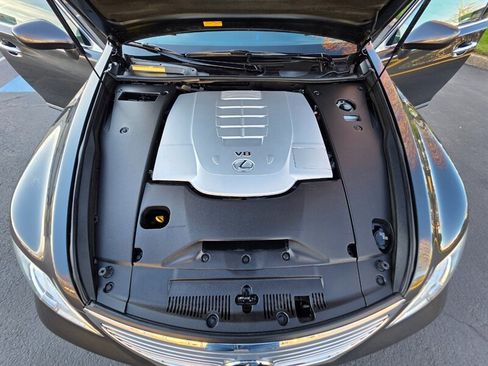 Used 2008 Lexus LS 460 image 31