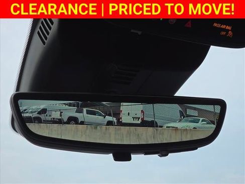 New 2026 Chevrolet Traverse LT w/ Driver Confidence Package FWD image 27