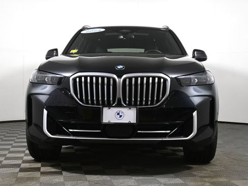 Certified 2024 BMW X5 xDrive40i w/ Parking Assistance Package AWD/4WD image 10