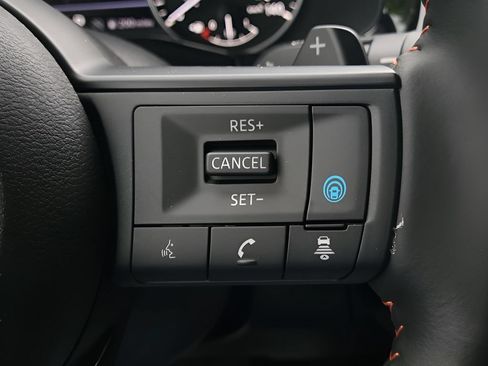 Used 2025 Nissan Pathfinder Rock Creek AWD/4WD image 22