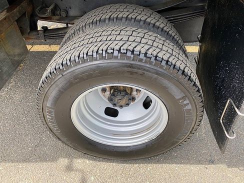 Certified 2023 Ford F350 XL w/ Snow Plow Prep Package AWD/4WD image 16