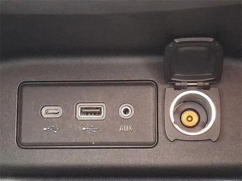 Used 2020 Chevrolet Equinox LT image 20