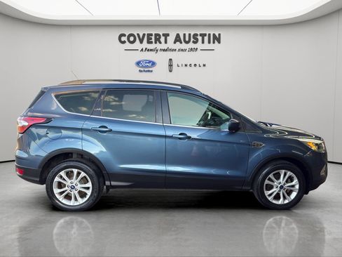 Used 2018 Ford Escape SE w/ SE Sync 3 Package FWD image 6