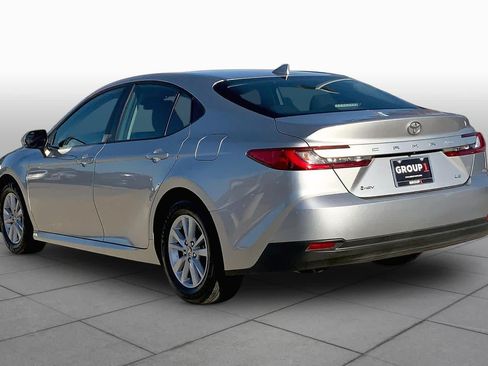 Used 2025 Toyota Camry LE FWD image 12