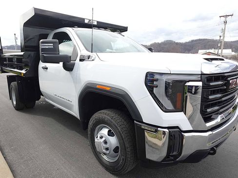 New 2026 GMC Sierra 3500 Pro w/ Convenience Package AWD/4WD image 5