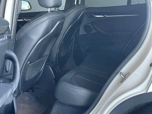 Used 2017 BMW X1 xDrive28i image 16