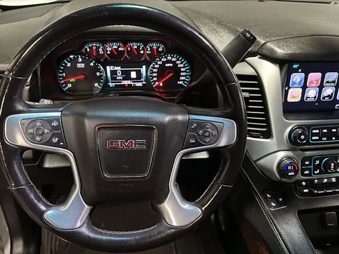 Used 2018 GMC Yukon XL SLT image 27