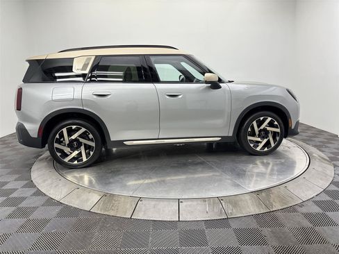 Used 2025 MINI Cooper Countryman S AWD/4WD image 17