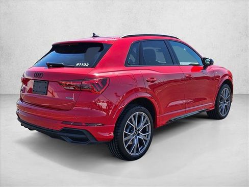 Certified 2025 Audi Q3 2.0T Premium Plus w/ Premium Plus Package AWD/4WD image 5