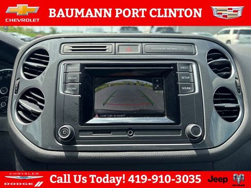 Used 2016 Volkswagen Tiguan S AWD/4WD image 21