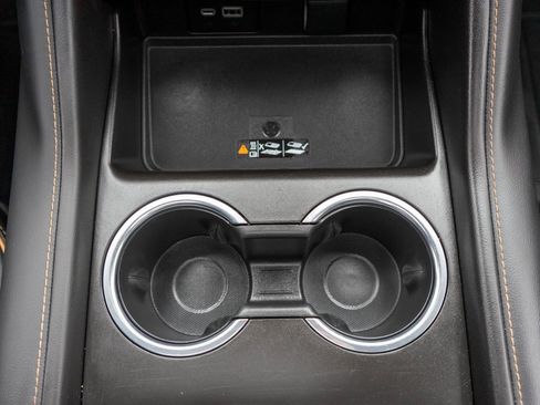 Used 2023 GMC Yukon AT4 w/ AT4 Premium Package image 32