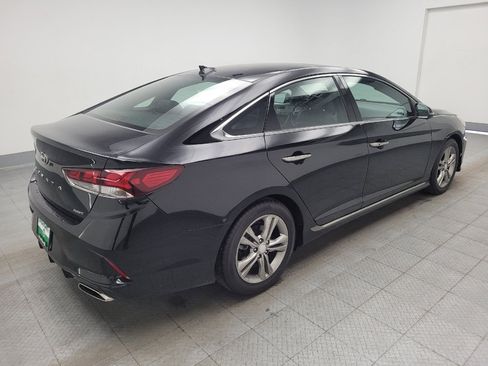 Used 2019 Hyundai Sonata Sport w/ Tech Package 03 FWD image 9