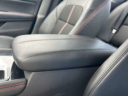 Certified 2025 Nissan Altima 2.5 SR FWD image 38