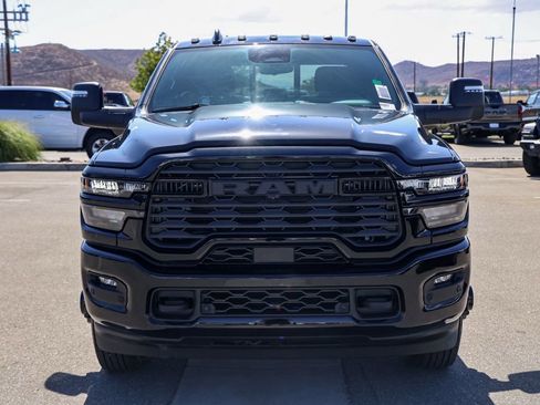 New 2026 RAM 3500 Big Horn AWD/4WD image 9