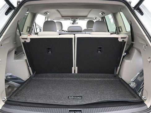 New 2026 Volkswagen Atlas SE FWD image 12