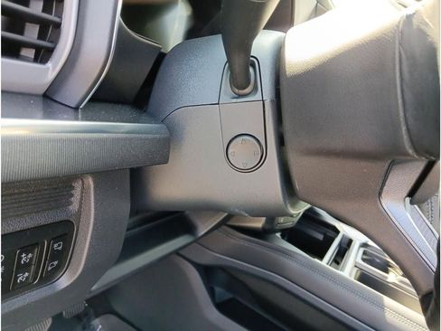 New 2025 Ford F250 Platinum image 16