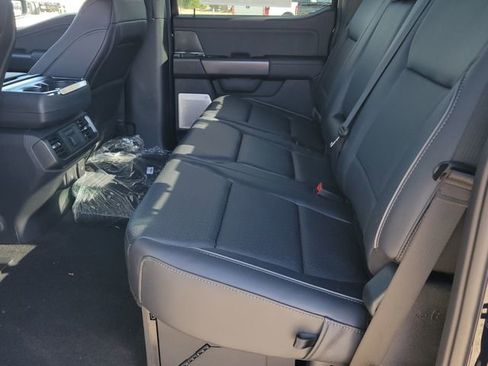 New 2026 Ford F150 Lariat w/ Equipment Group 502A High image 7