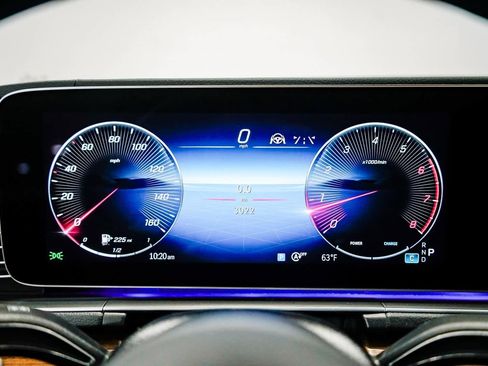 Used 2025 Mercedes-Benz GLS 450 4MATIC image 26