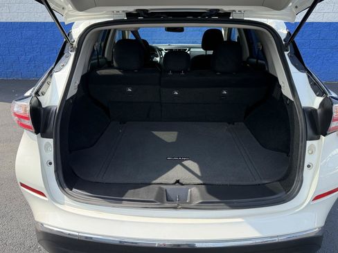 Used 2018 Nissan Murano SV AWD/4WD image 19