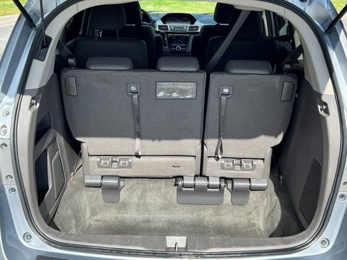Used 2017 Honda Odyssey EX-L image 19