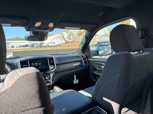 New 2026 RAM 1500 4x4 Crew Cab image 20