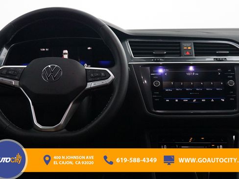 Used 2022 Volkswagen Tiguan SE AWD/4WD image 5