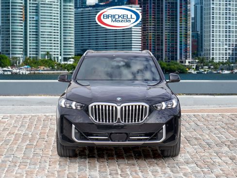 Used 2026 BMW X5 sDrive40i image 2