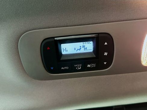 Used 2024 Honda Odyssey EX-L image 25