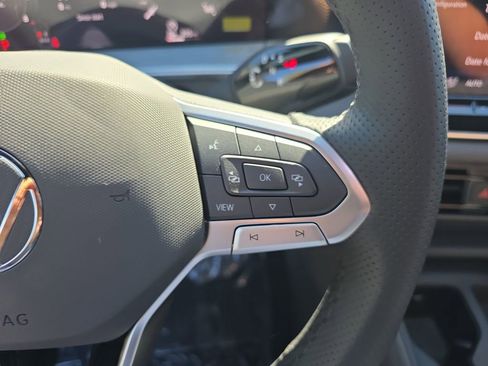 New 2026 Volkswagen Tiguan SE R-Line image 23