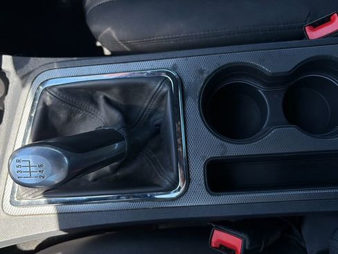 Used 2013 Dodge Challenger R/T RWD image 19