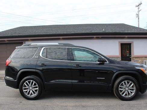 Used 2018 GMC Acadia SLE w/ Driver Alert Package I image 3