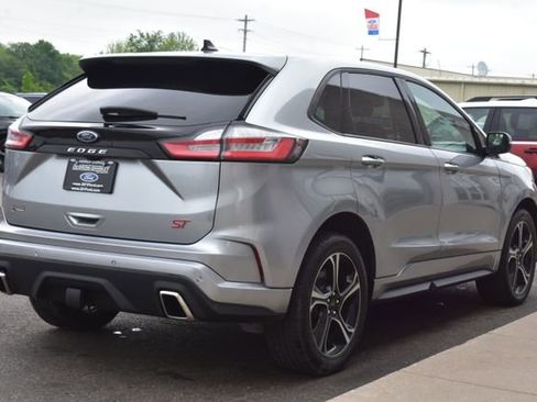 Used 2023 Ford Edge ST AWD/4WD image 10